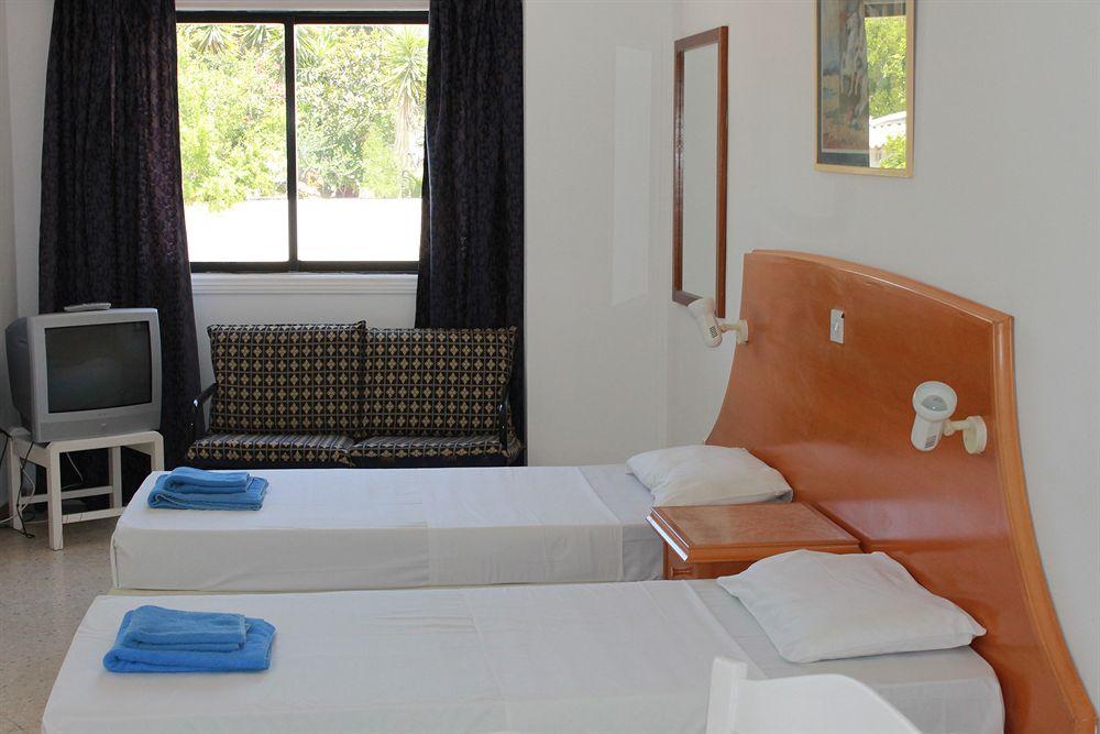Florea Hotel Apartments Айя-Напа Екстер'єр фото