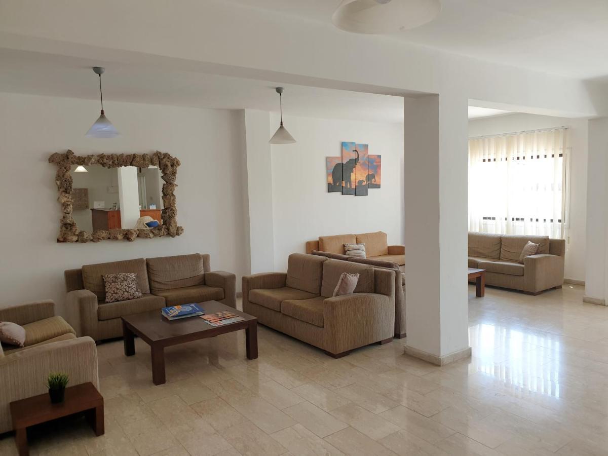 Florea Hotel Apartments Айя-Напа Екстер'єр фото