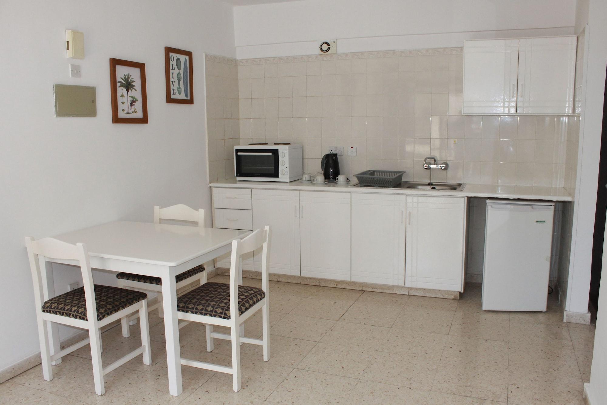 Florea Hotel Apartments Айя-Напа Екстер'єр фото