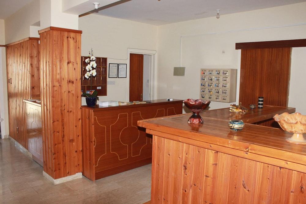 Florea Hotel Apartments Айя-Напа Екстер'єр фото